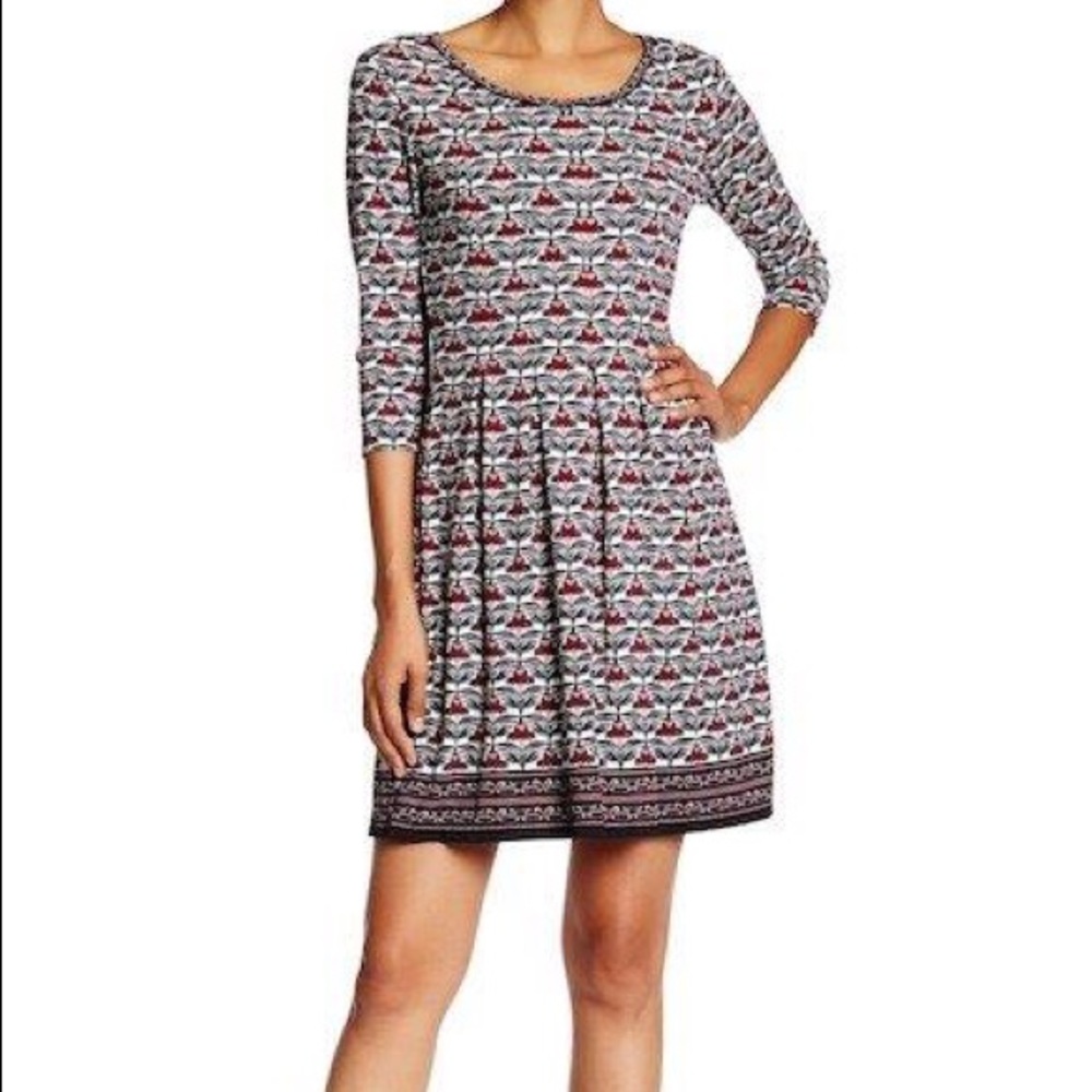 Like new Maz Studio szXL release pleat dress